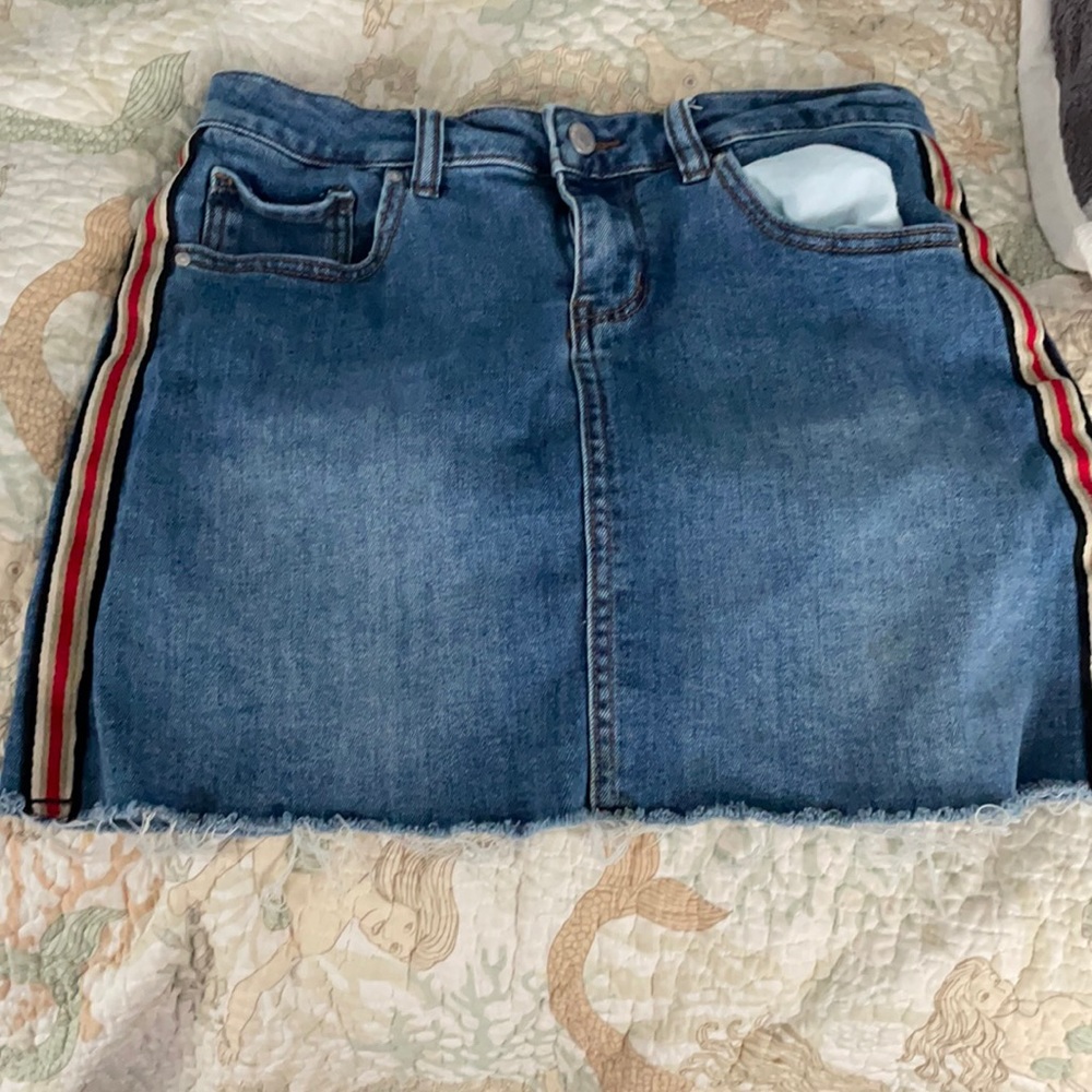 mini skirt